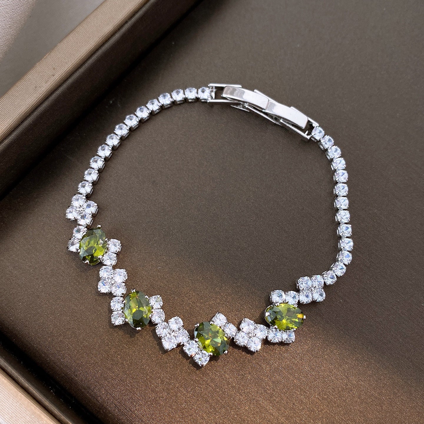 Elegant 18K Gold Plated Luxury Bracelet