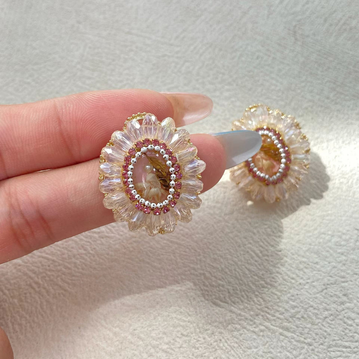 Vintage Cameo Floral Stud Earrings – Romantic Statement Earrings with S925 Silver Posts