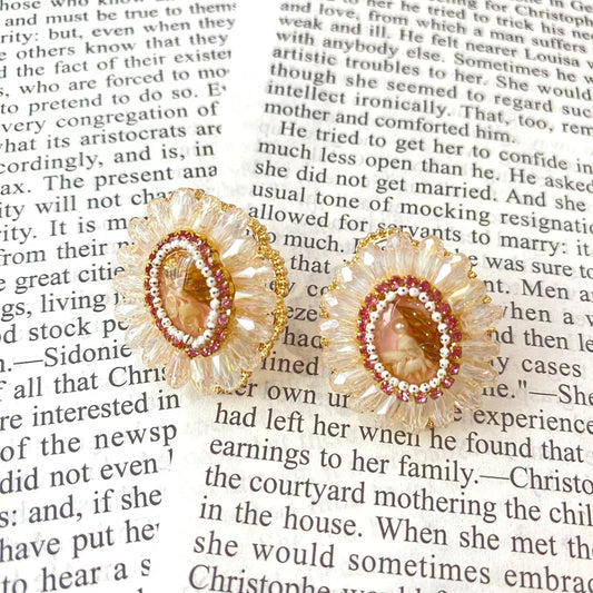 Vintage Cameo Floral Stud Earrings – Romantic Statement Earrings with S925 Silver Posts
