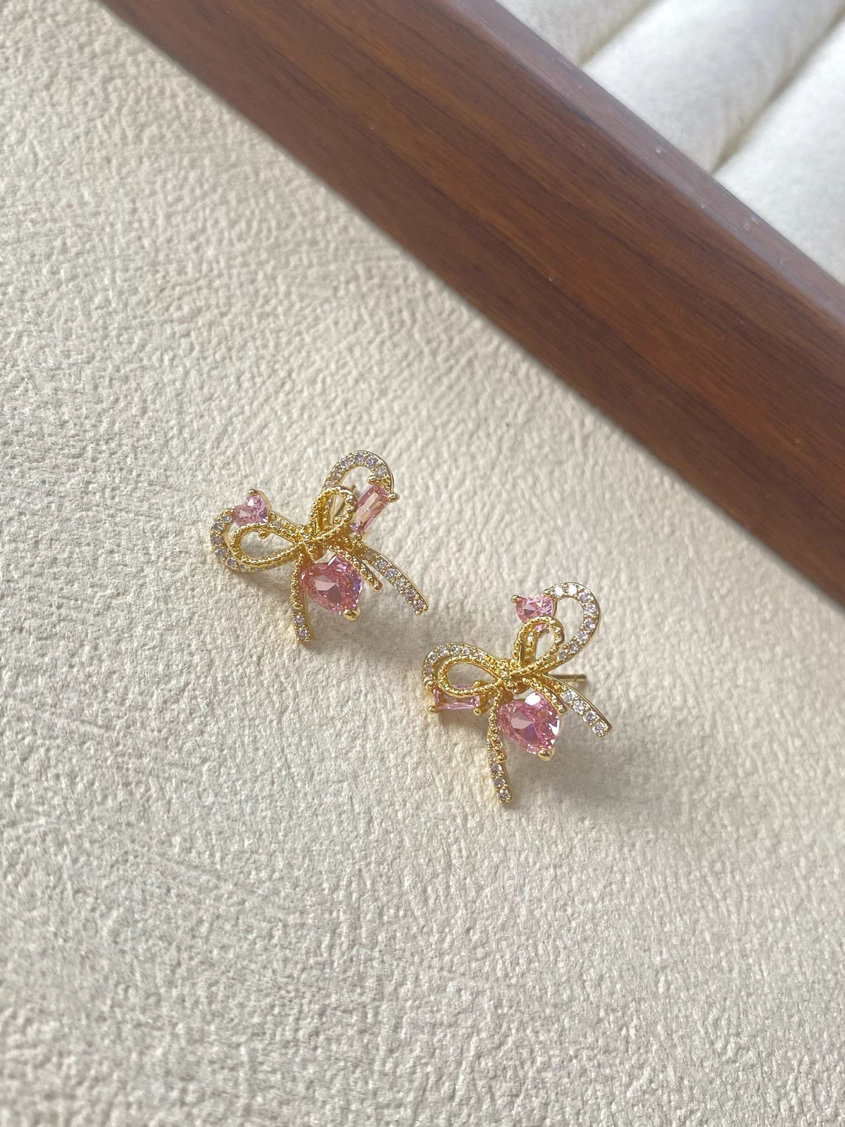 Pink Heart Bow Stud Earrings – Gold-Tone Romantic Earrings with S925 Silver Posts