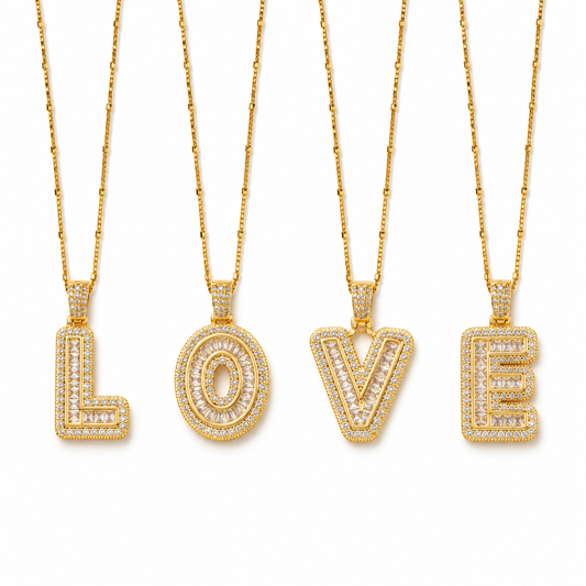 2pcs Light Luxury Crystal Flower Diamond-Studded Letter Necklace 14K Gold Plated Clavicle Chain